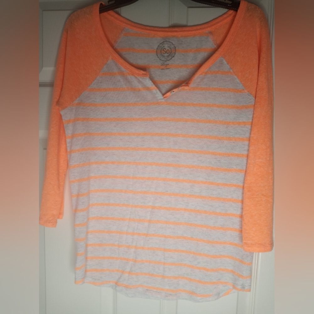 SO L 3/4 Sleeve Orange Gray Size  Cotton Blend Junior's T-shirt